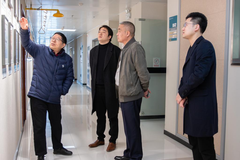 創(chuàng)新驅(qū)動(dòng)未來，科技賦能健康 浙江中堅(jiān)科技股份董事長吳明根一行蒞臨未來食品科學(xué)中心參觀交流